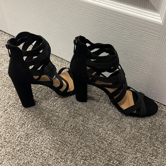 Bamboo Limelight Black Strap Heels. Size 9. - Picture 3 of 5